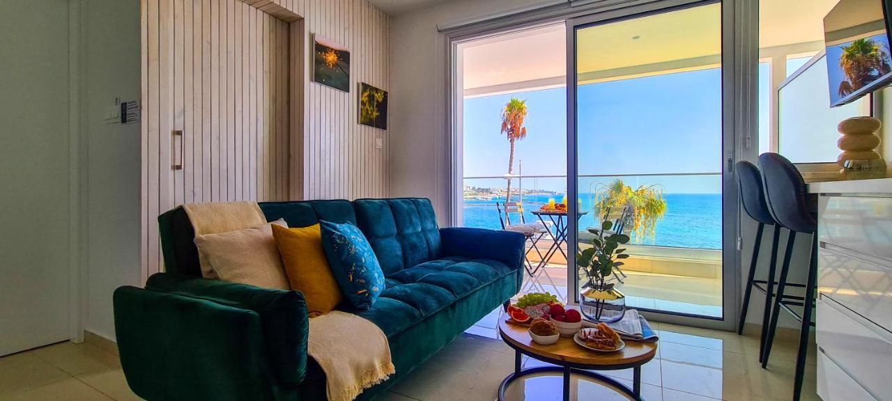 Phaedrus Living: Seaview Emerald Flat Lighthouse 48 Paphos Exteriör bild